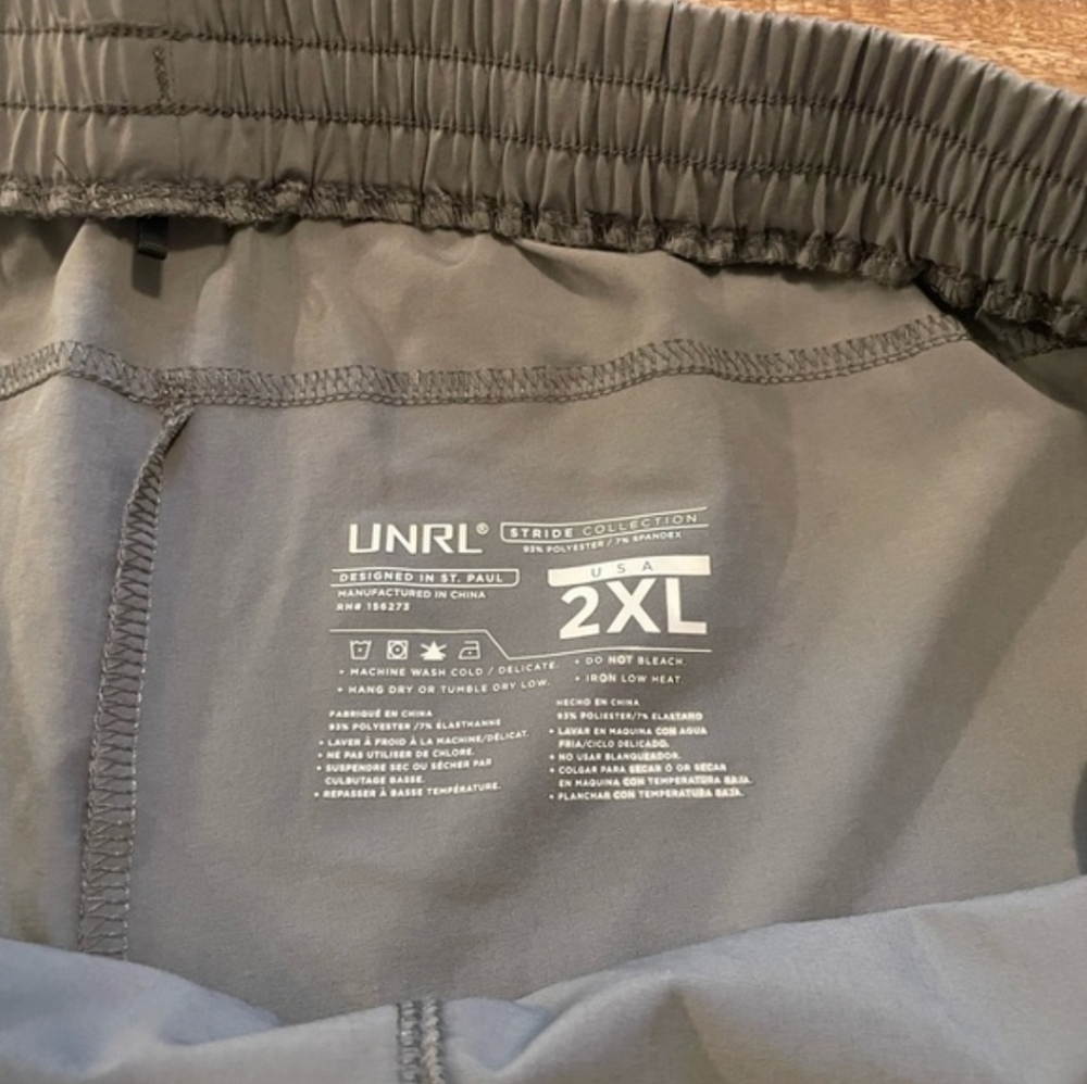 UNRL Stride Shorts XXL - Picture 5 of 5